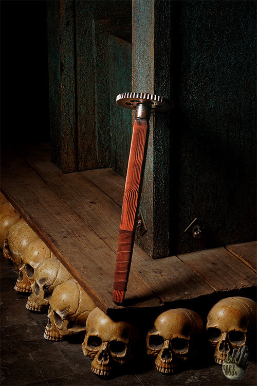 Maça de engrenagens para LARP