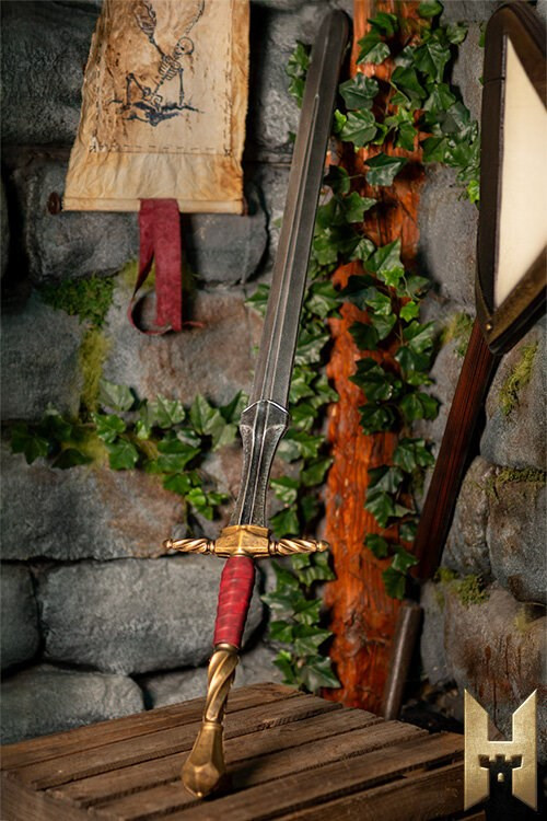 Espada Imperial longa acabamento dourado para LARP (120 cm).