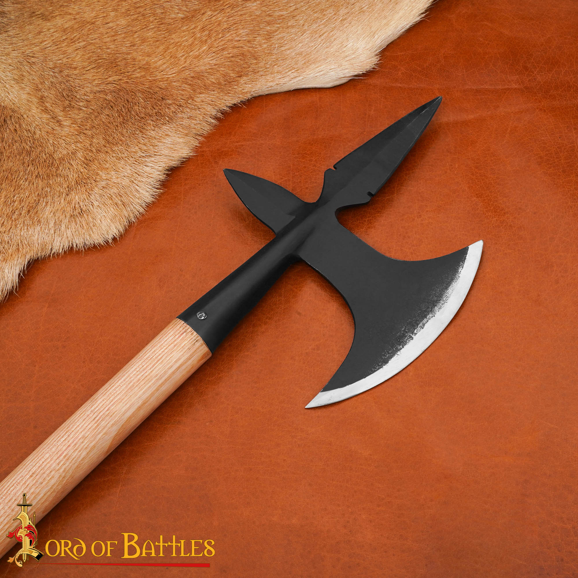 Machado de batalha medieval forjado em aço carbono (84 cm.)