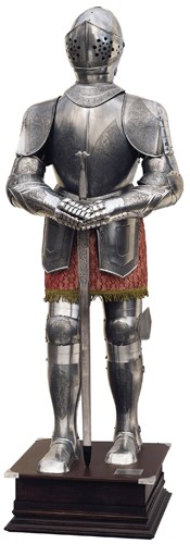 Armadura natural de prata com gravuras