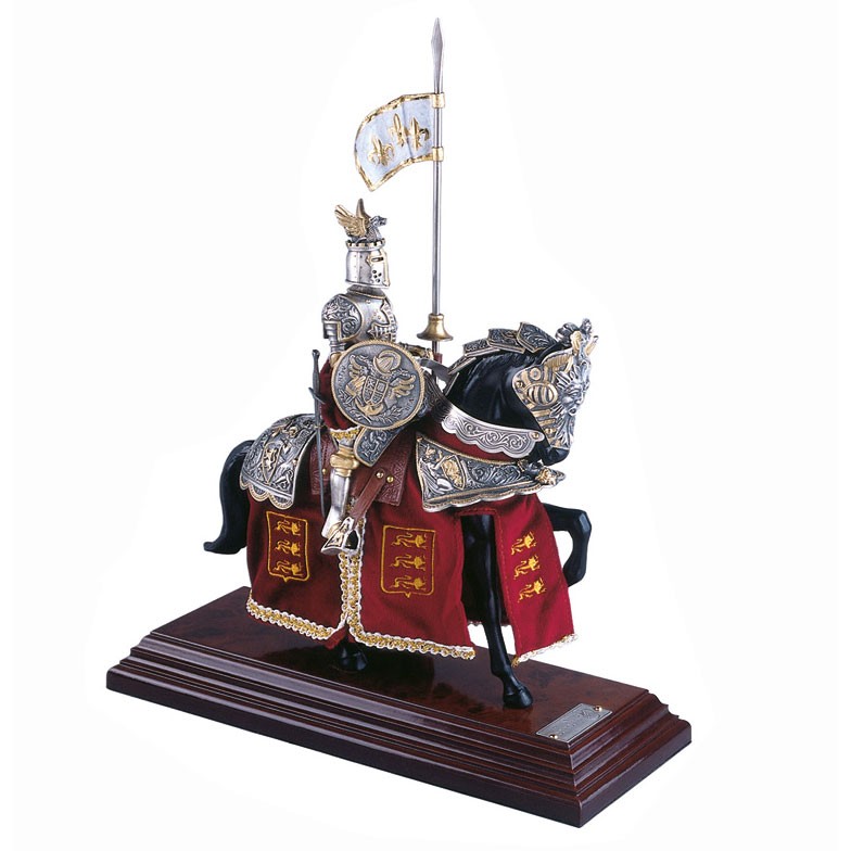 Cavalo Armadura Dragão Capacete Prateado