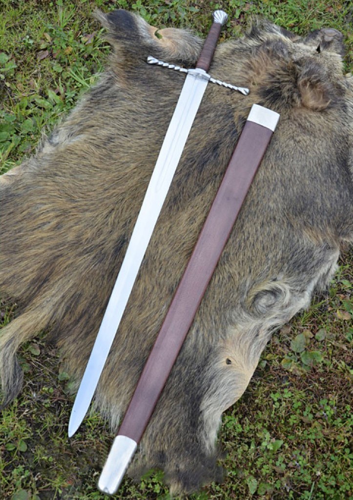 Espada bastarda com bainha, funcional