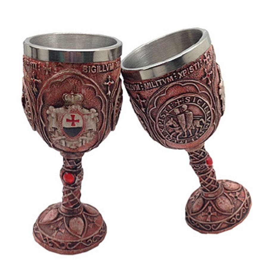 Taça Templária Vermelha em resina