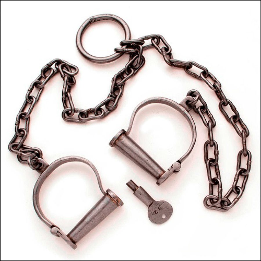 Algemas de pernas medievais, ferro