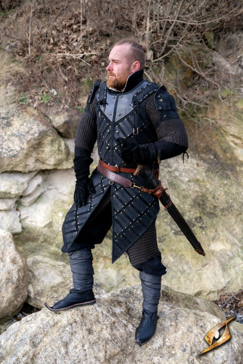 Armadura-brigandine do guerreiro lenhador em camurça preta