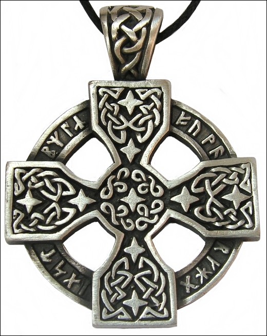 pingente de roda rúnica celta