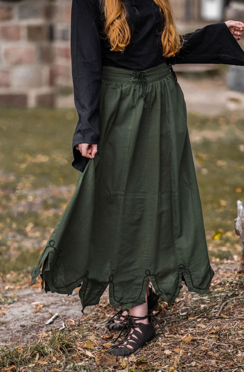 Saia medieval com bordado modelo Svenja, verde