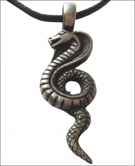 pingente egípcio Uraeus