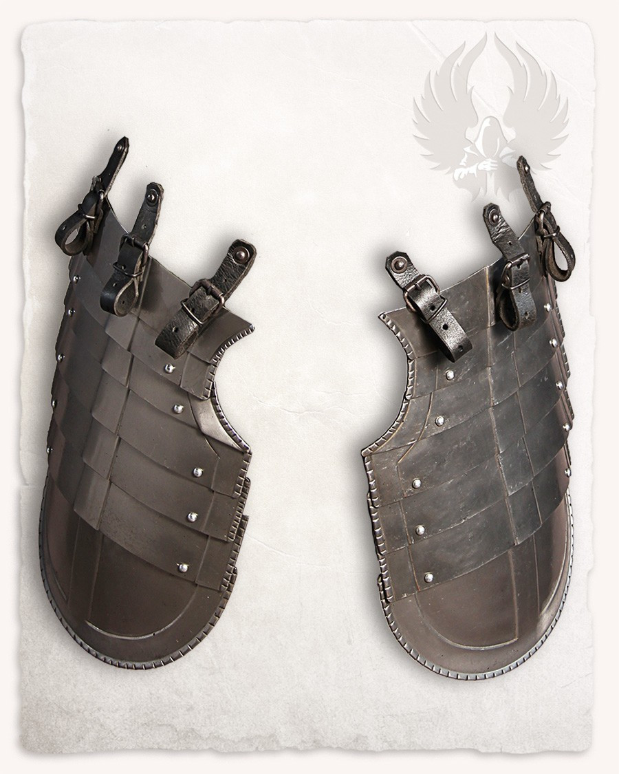 Guardas prisionais medievais modelos Kaspar, aço polido