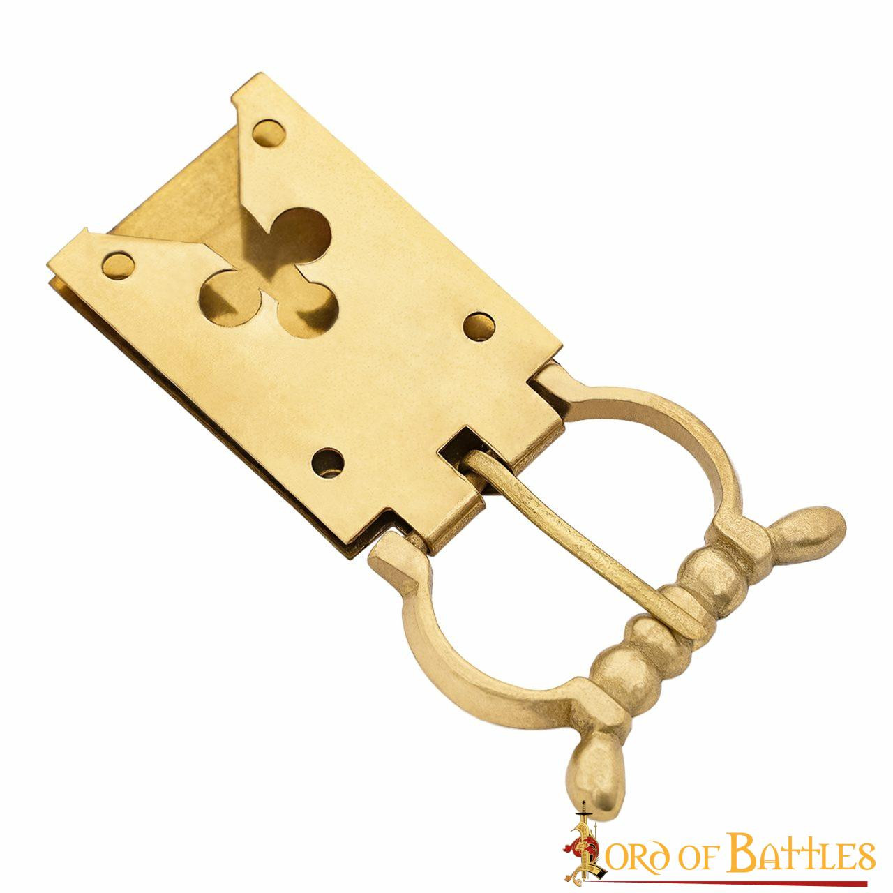 Fivela medieval de trevo de latão do século XIV