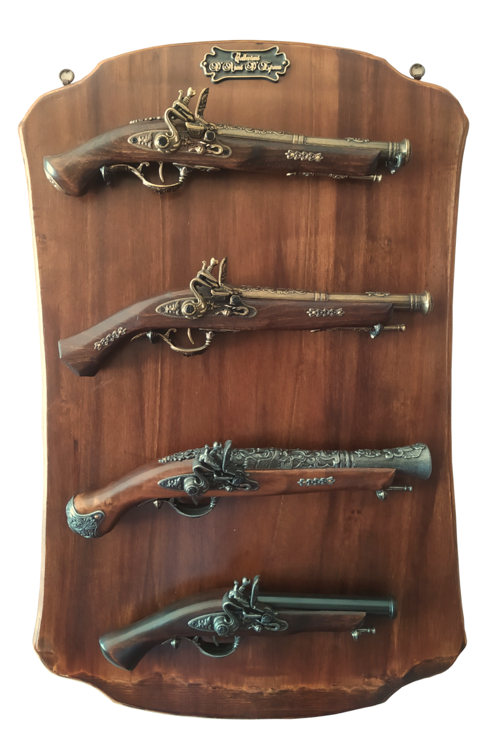 Panóplia de madeira com 4 pistolas antigas