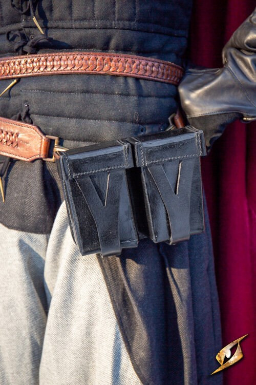 Bolsa de cinto medieval preta em couro rígido