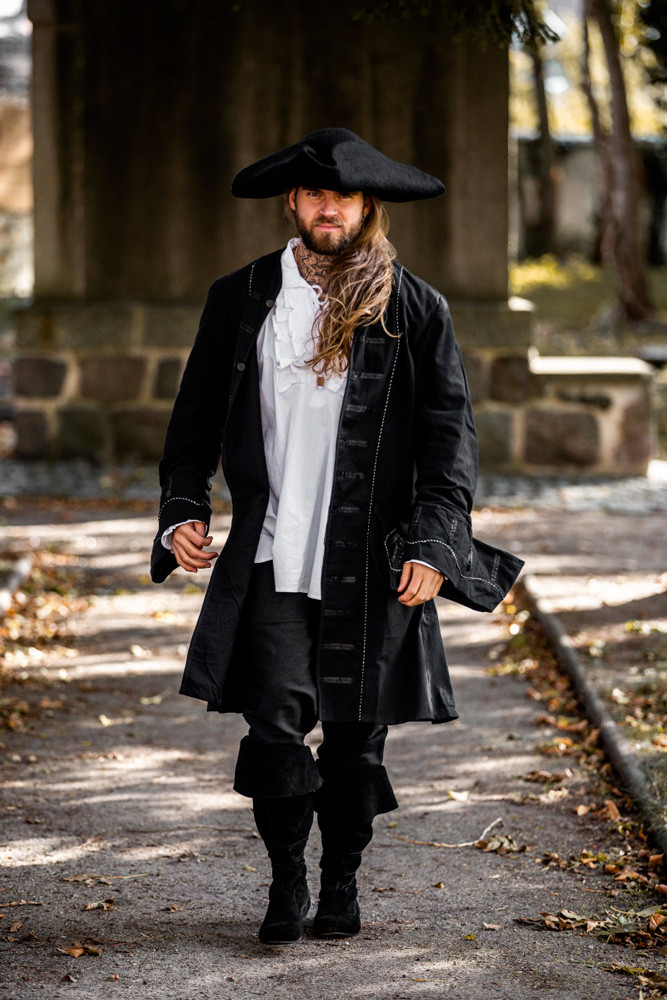 Gorro Hugo pirata tricorn em lã, preto